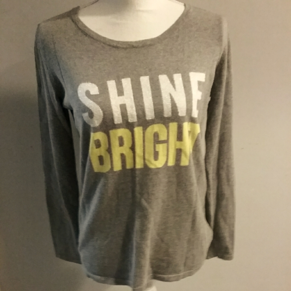 Brand new women's Gap size small sweater